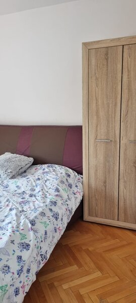 Unirii, Casa Poporului,13 Septembrie stradal