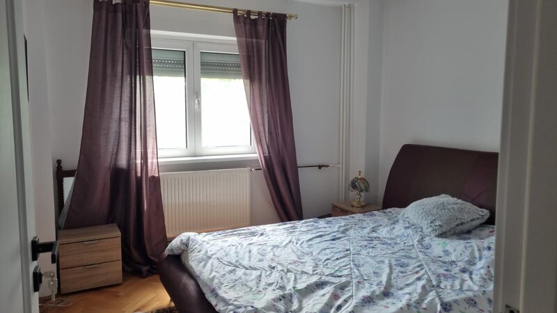 Unirii, Casa Poporului,13 Septembrie stradal